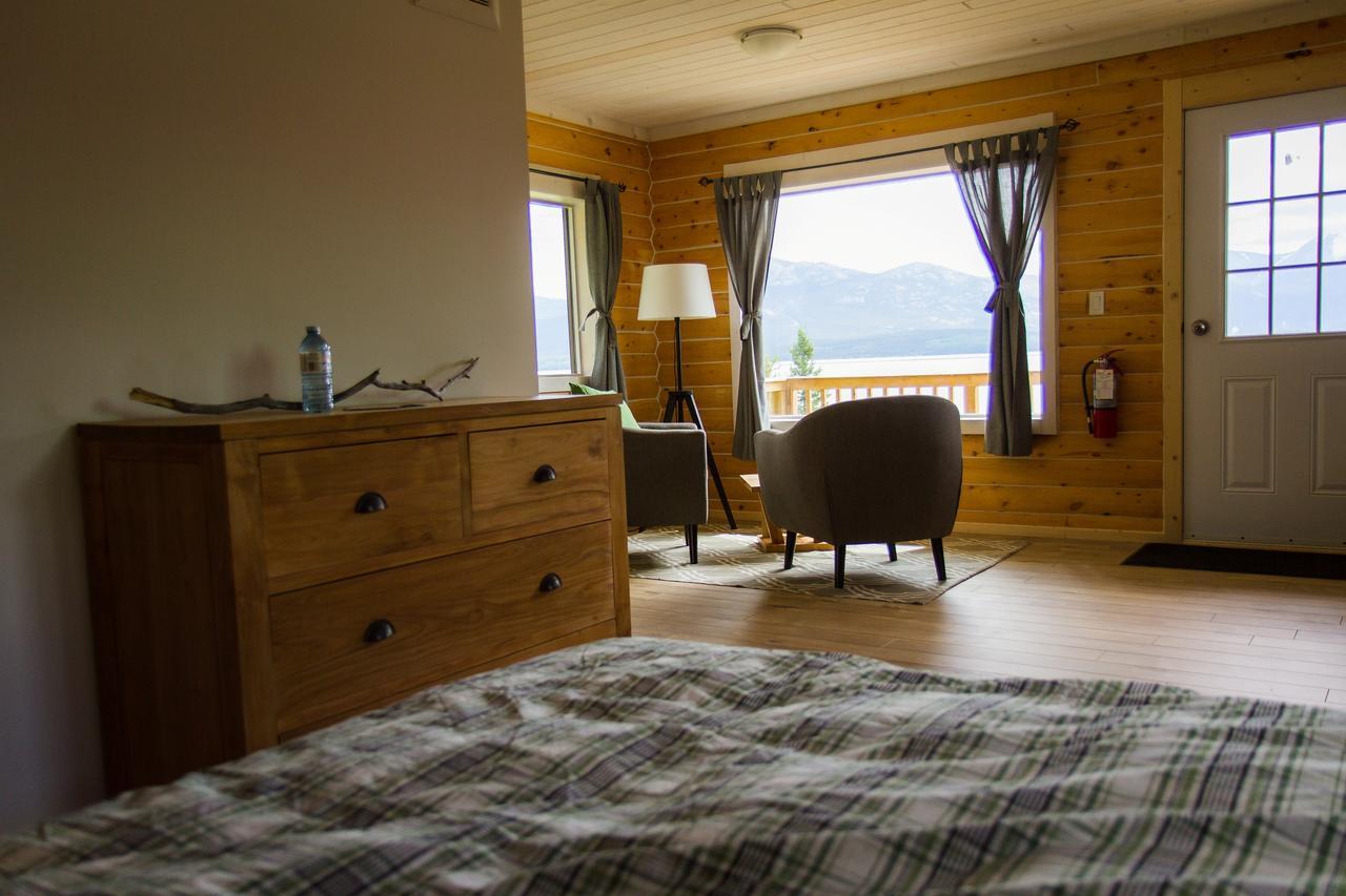 Southern Lakes Resort Tagish Ngoại thất bức ảnh